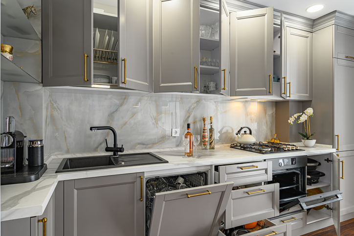 Coordinating your kitchen cabinetry and kitchen countertops can bring your room together.